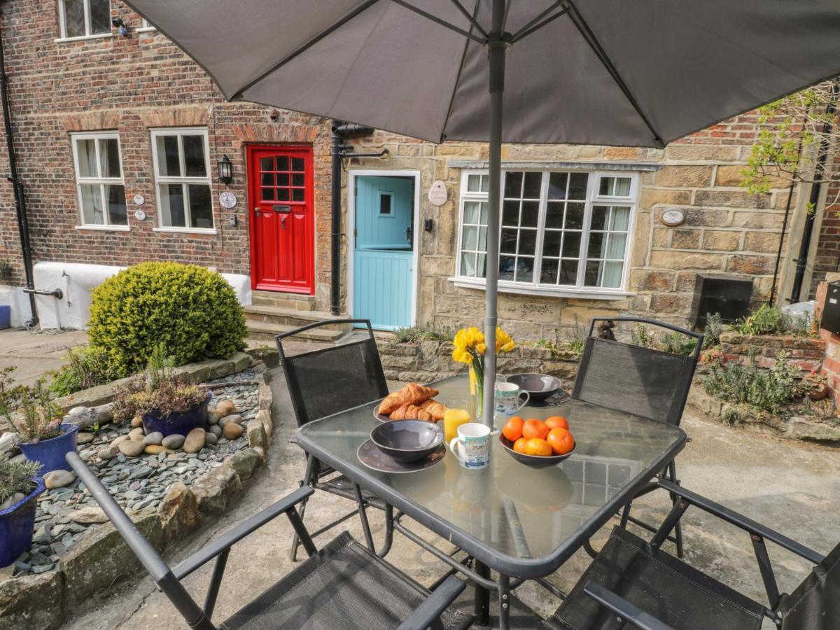 Hagstone Cottage Whitby Extérieur photo